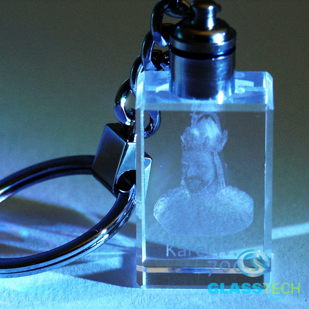 3D Karel IV. v LED klíčence - skleněný hranol